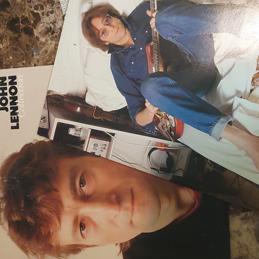 ➡️VINTAGE JOHN LENNON BEST HITS COLLECTION VINYL IN GREAT CONDITION❤